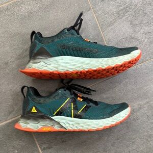 New Balance Hierro trail running shoes